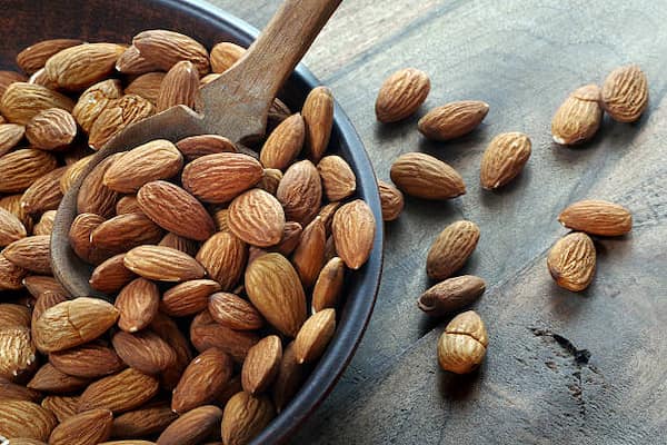 قیمت مغز بادام درختی با کیفیت ارزان + خرید عمده